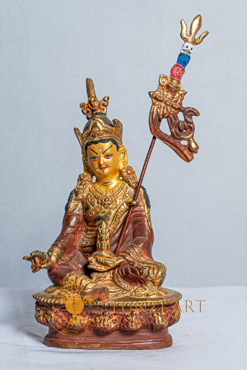 Statua di Guru Rinpoche in rame placcato oro mercurio