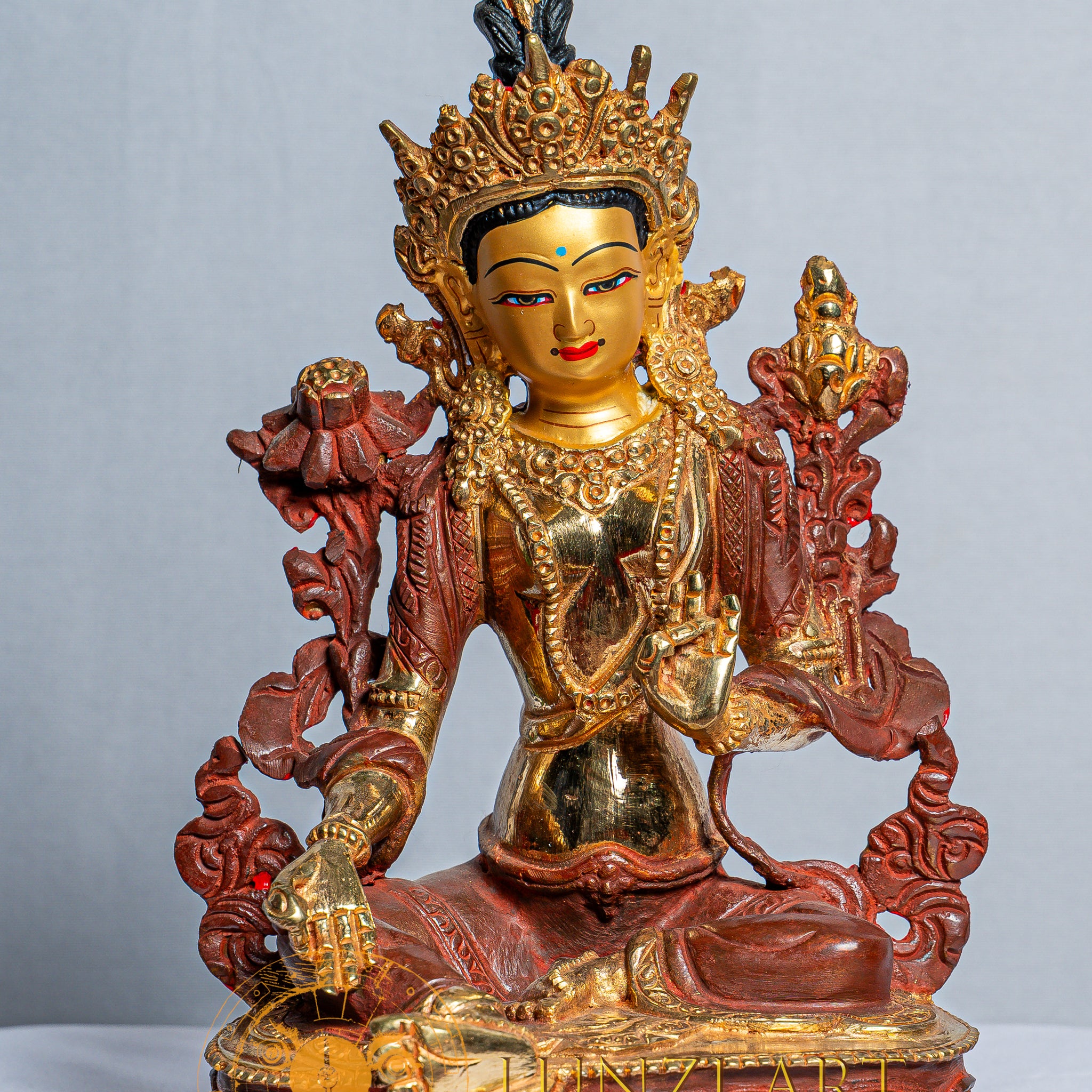 Statua di Tara verde placcata in rame e oro mercurio