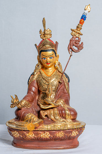Guru Rinpoche placcato in rame e mercurio e oro