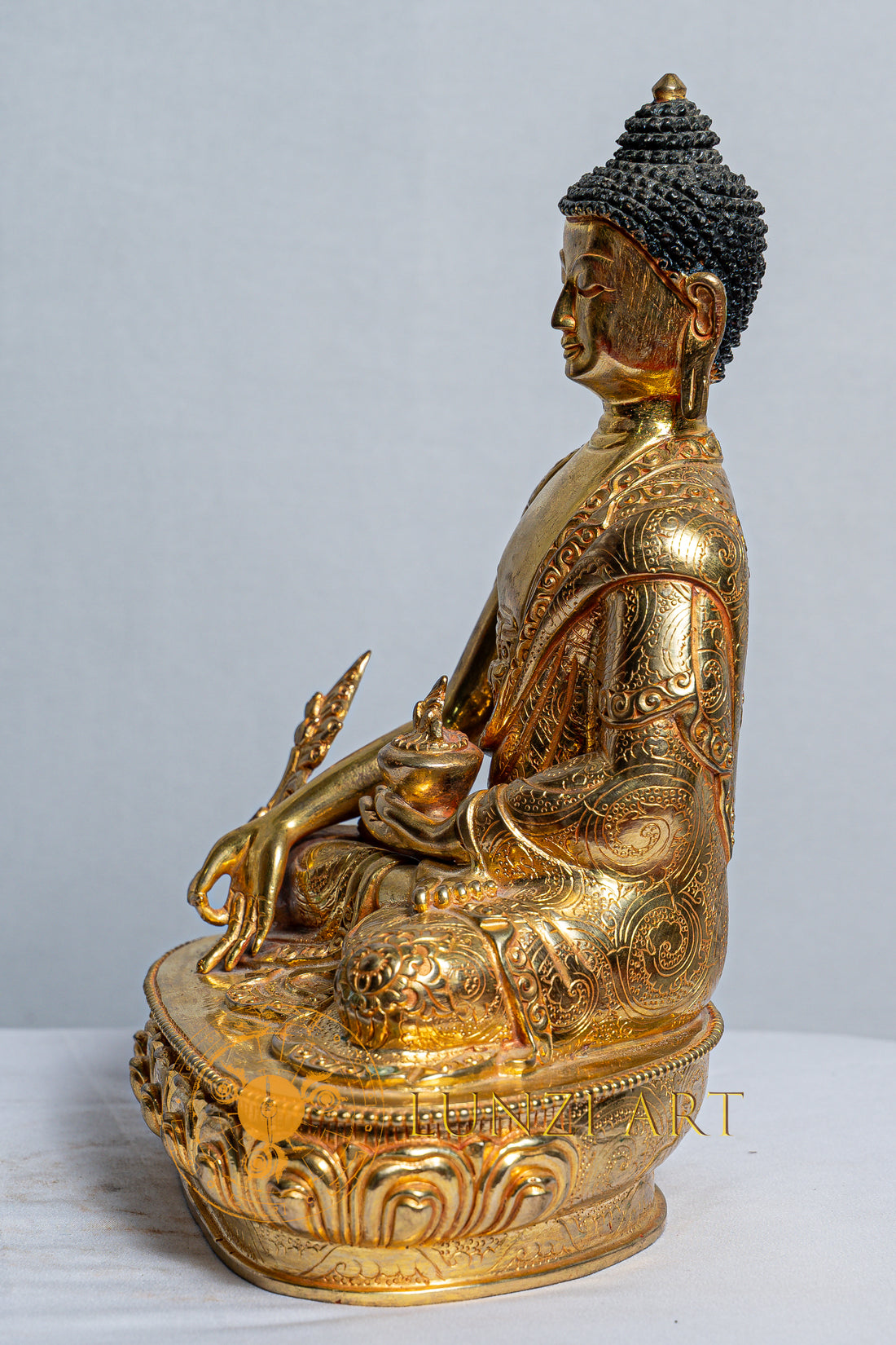 Copper Mercury Gold Platted Shakyamuni Buddha