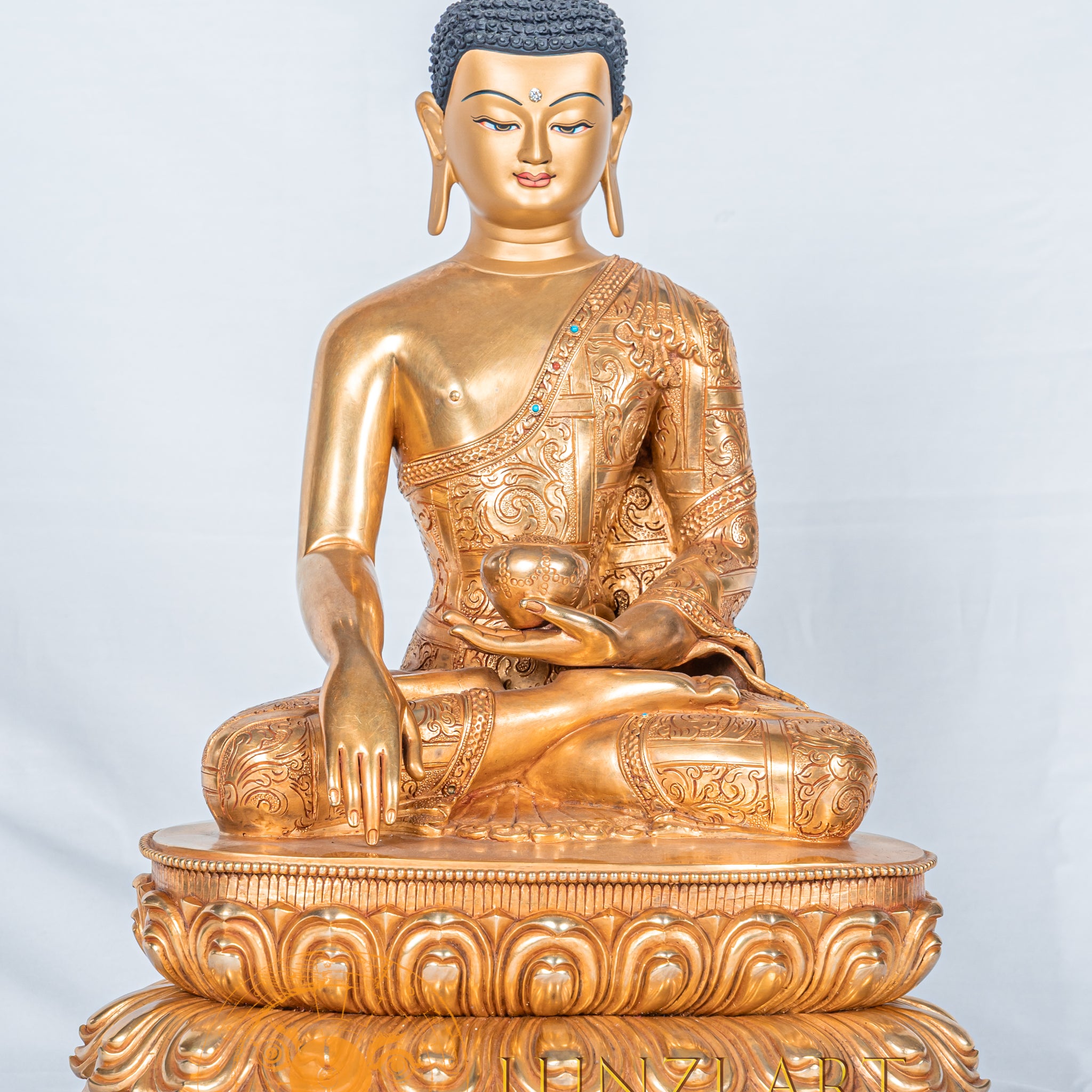 Shakyamuni buddha Statue | Fully Gold-Plated Copper